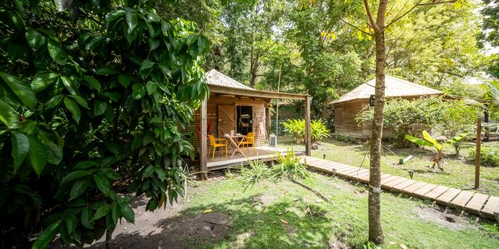 location-vacances-anses-d-arlet-anse-noire-vue-baie (1)